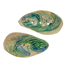 Load image into Gallery viewer, Mussel shell soap dish