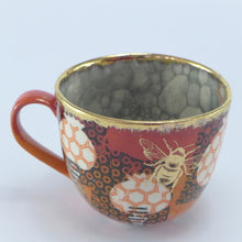 Load image into Gallery viewer, Poppy seed head cup A