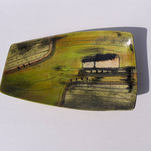 Load image into Gallery viewer, Rectangular dish house in fields DB03