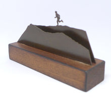 Load image into Gallery viewer, Fell run