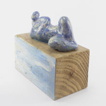 Load image into Gallery viewer, Fii sculpture on a blue wood plinth