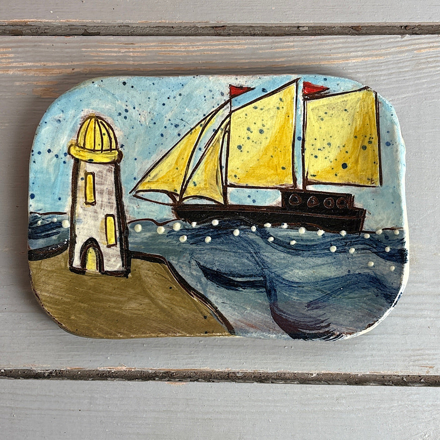 Postcard plate coming ashore 1221