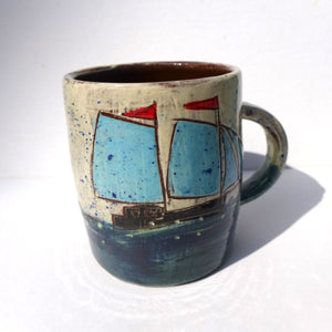 Mug with turquoise sails 2