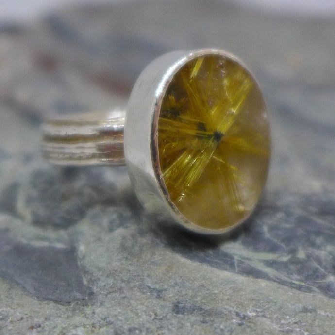 Large rutile quartz ring
