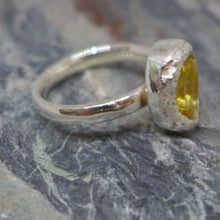 Load image into Gallery viewer, Citrine nugget cocktail ring