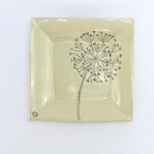 Load image into Gallery viewer, Cow Parsley Medium Square Dish CP3