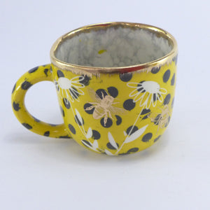 Mustard polka dot cup A