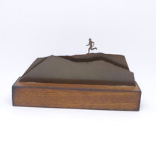 Load image into Gallery viewer, Fell run