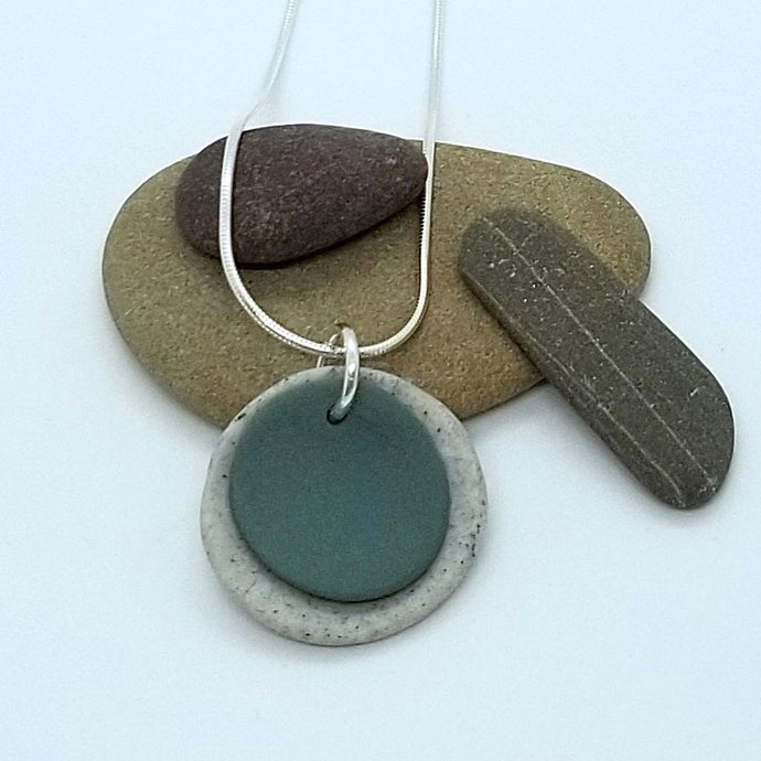 Porcelain pendant Green and Grey