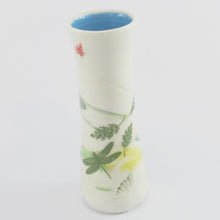 Load image into Gallery viewer, Bud vase blue