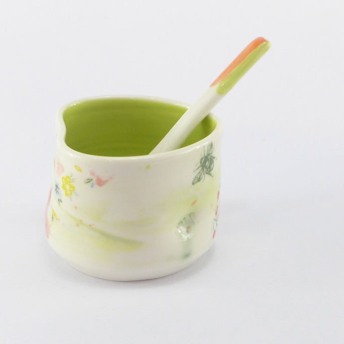 Heart dish with spoon lime