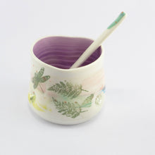 Load image into Gallery viewer, Heart dish with spoon purple