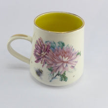 Load image into Gallery viewer, Yellow budgie mug 1
