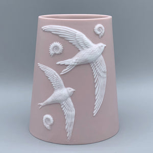 Swallows vessel