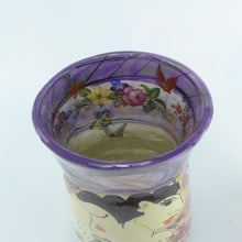 Load image into Gallery viewer, Figure large vase