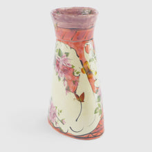 Load image into Gallery viewer, Figure medium vase red