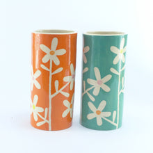 Load image into Gallery viewer, Jade daisy small cylinder vase