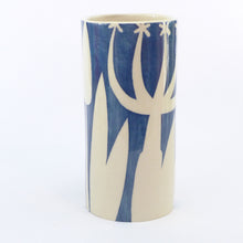 Load image into Gallery viewer, teal hedgerow small cylinder vase