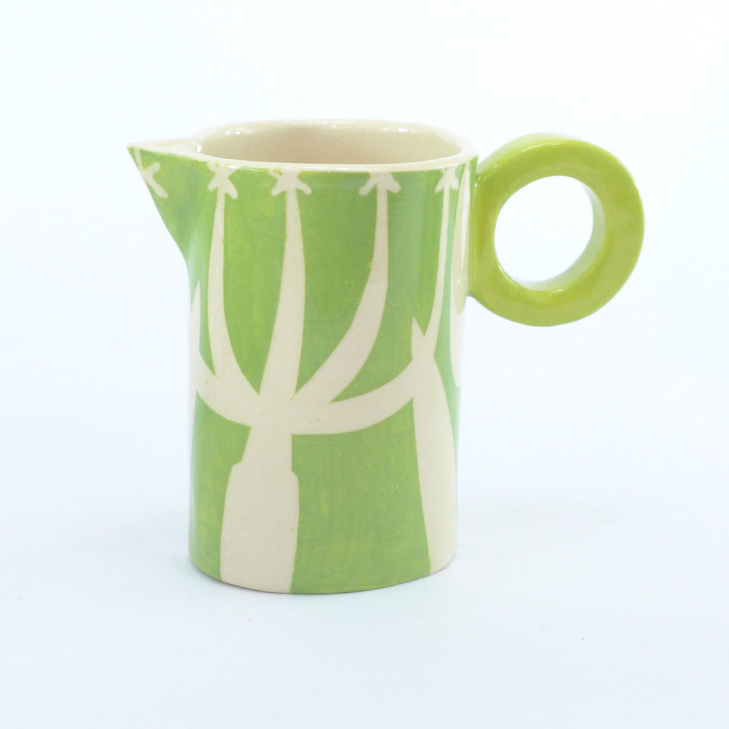 Green hedgerow baby jug