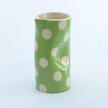 Load image into Gallery viewer, Green pinch jug