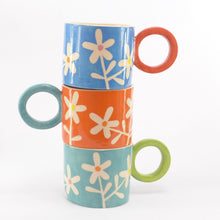 Load image into Gallery viewer, Red daisy mug