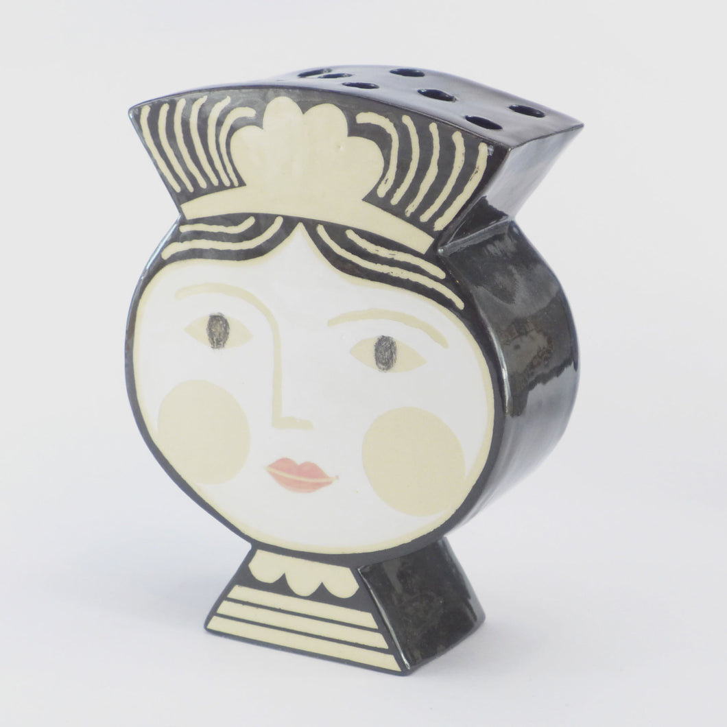 Queen flower brick