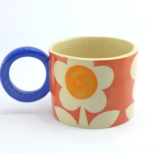 Red flower mug