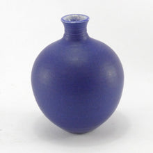 Load image into Gallery viewer, Marine blue oval vase LB96