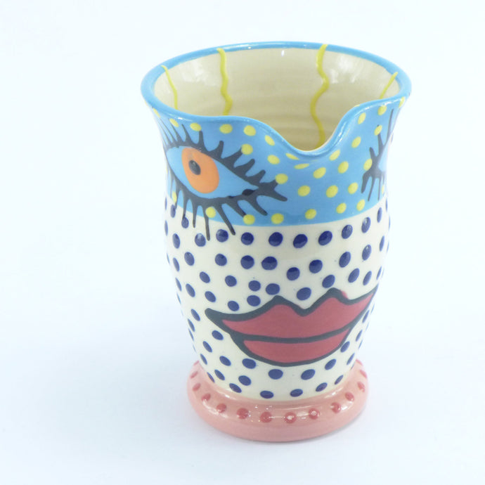 Eyes and lips medium jug