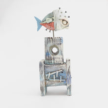 Load image into Gallery viewer, Spike fish on a stack