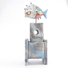 Load image into Gallery viewer, Spike fish on a stack