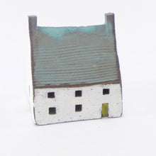 Load image into Gallery viewer, Ceramic house with turquoise roof PM10