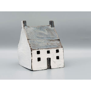 Ceramic house with slate colour roof PM8