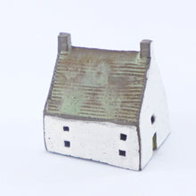 Load image into Gallery viewer, Ceramic house with brown and green roof PM09