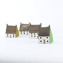 Load image into Gallery viewer, Ceramic house with green gable PMJ10