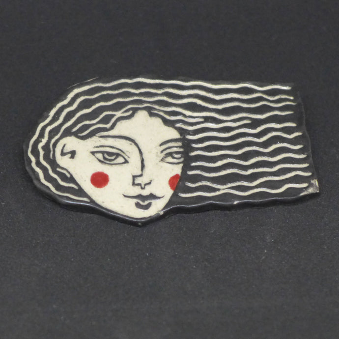 Windswept brooch 2
