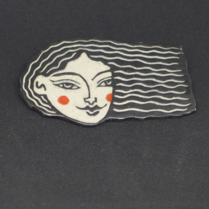 Windswept brooch 3