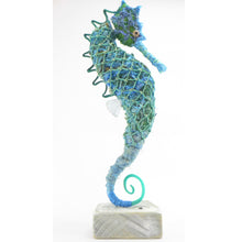 Load image into Gallery viewer, Large seahorse