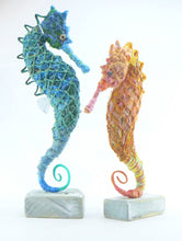 Load image into Gallery viewer, Large seahorse