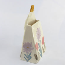 Load image into Gallery viewer, Marigold Flowery Vase