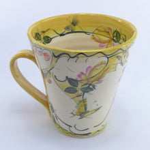 Load image into Gallery viewer, Mustard mug