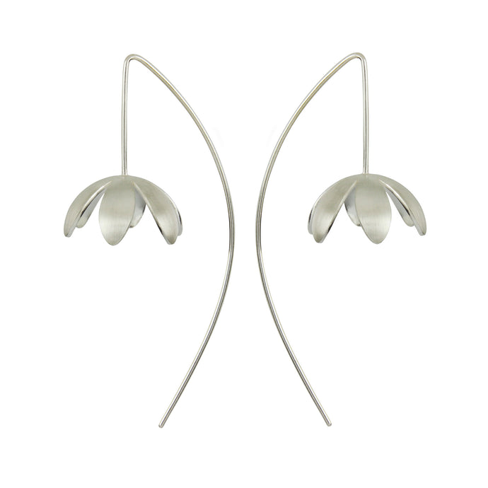 GCE1 Silver long daisy earrings