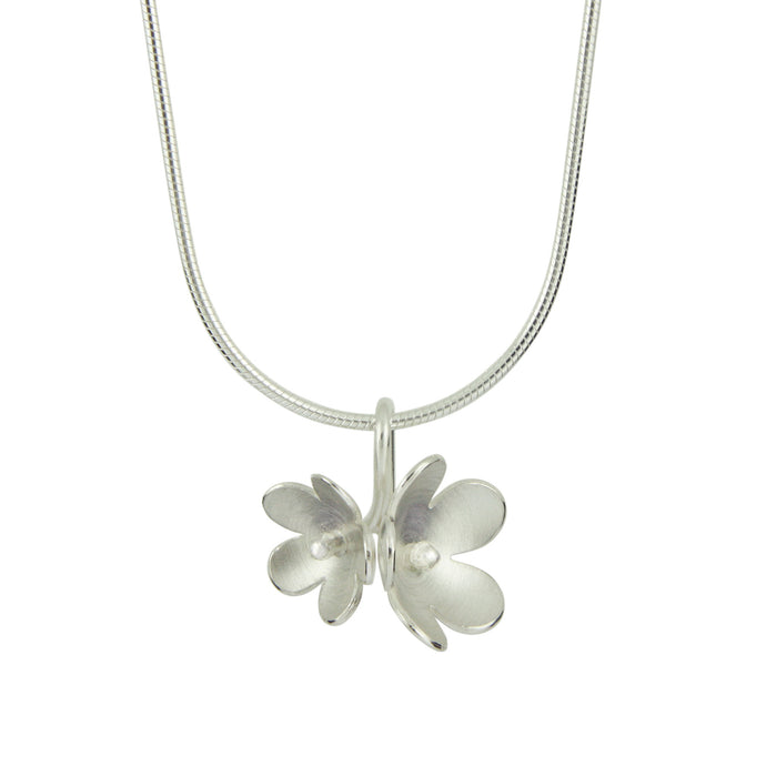 GCF7 Silver blossom pendant